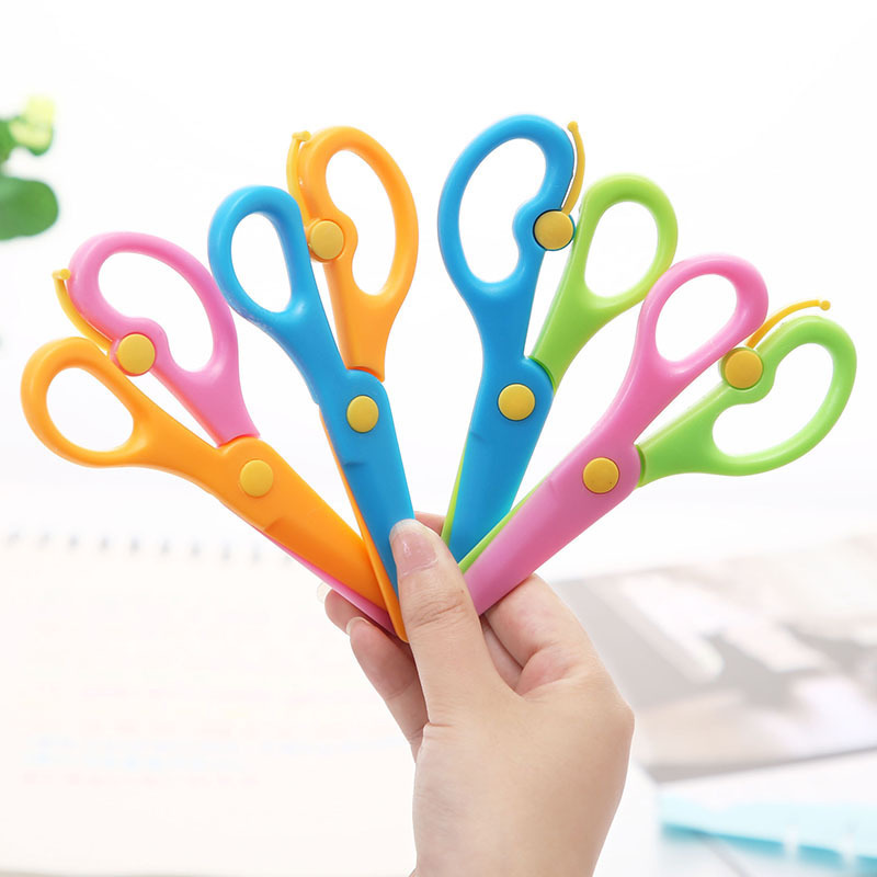 กรรไกรพลาสติกสำหรับเด็ก 10/20  - Art Craft Toddler บทวิจารณ์และราคา
